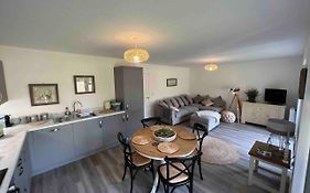 2 Bed Home In Shropshire